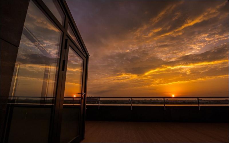P&O Serviced Apartments Solec Warschau Buitenkant foto