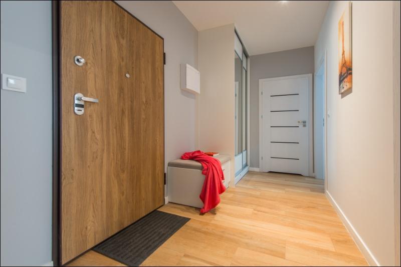 P&O Serviced Apartments Solec Warschau Buitenkant foto