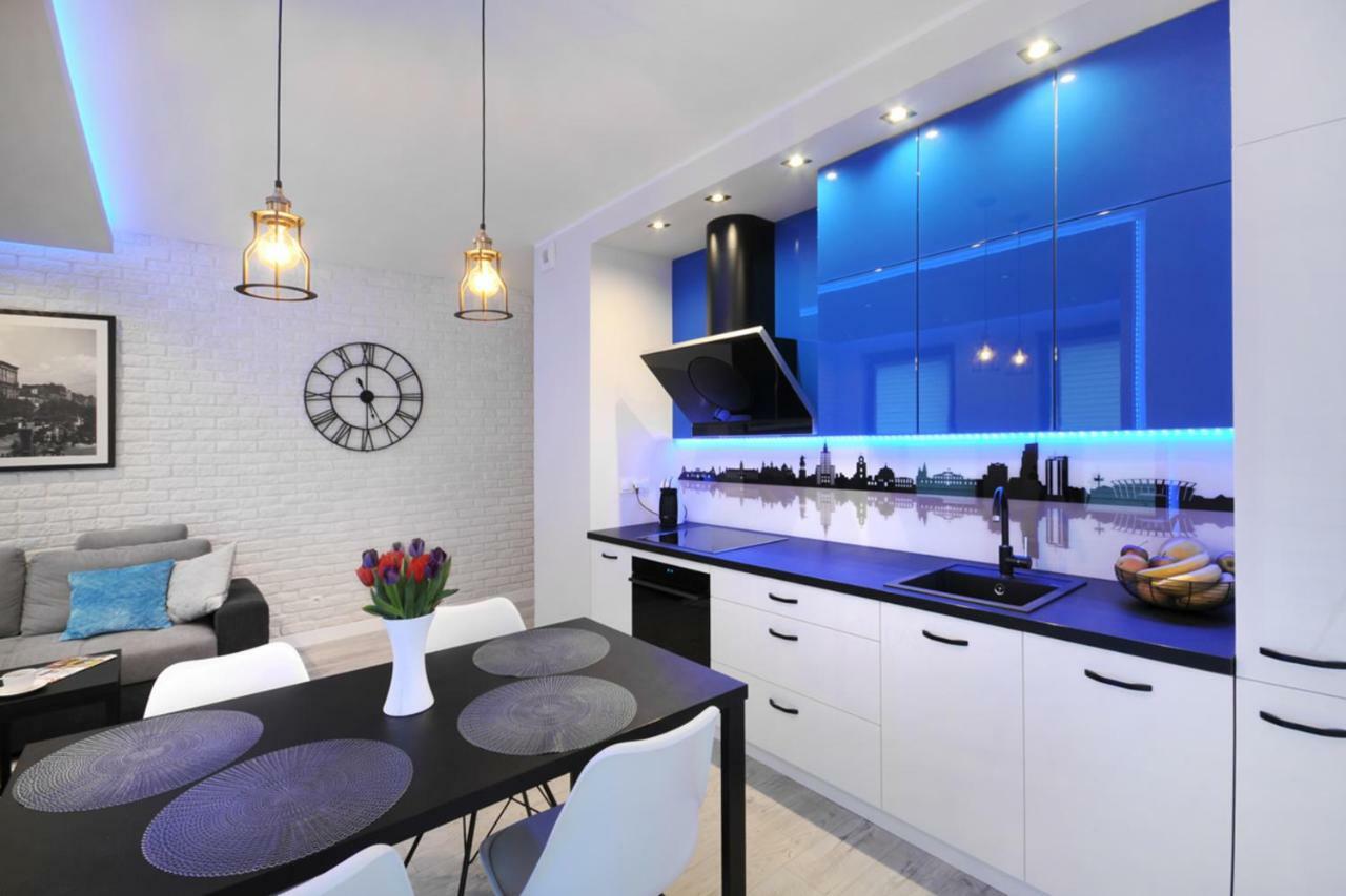 P&O Serviced Apartments Solec Warschau Buitenkant foto