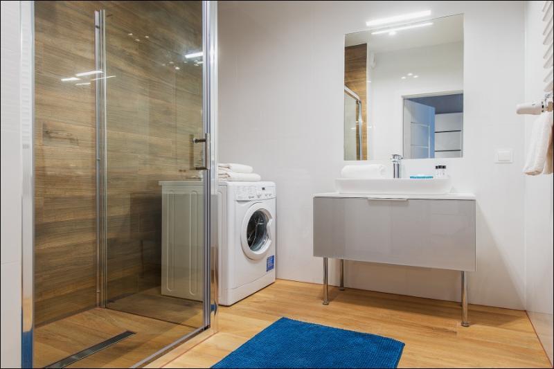 P&O Serviced Apartments Solec Warschau Buitenkant foto